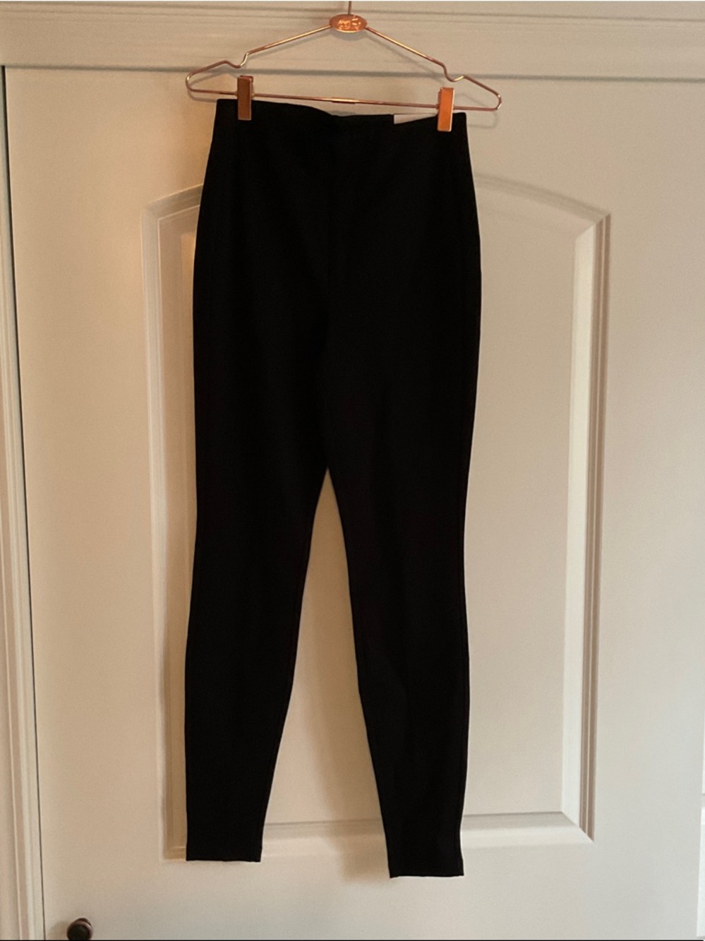 White House Black Market Black Ponte Leggings